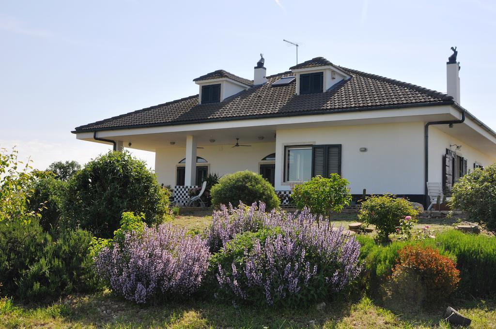 נוצ'י Bed & Breakfast Villa Lavanda מראה חיצוני תמונה